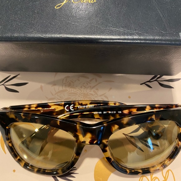 J crew tortoise shell sunglasses - Picture 2 of 3